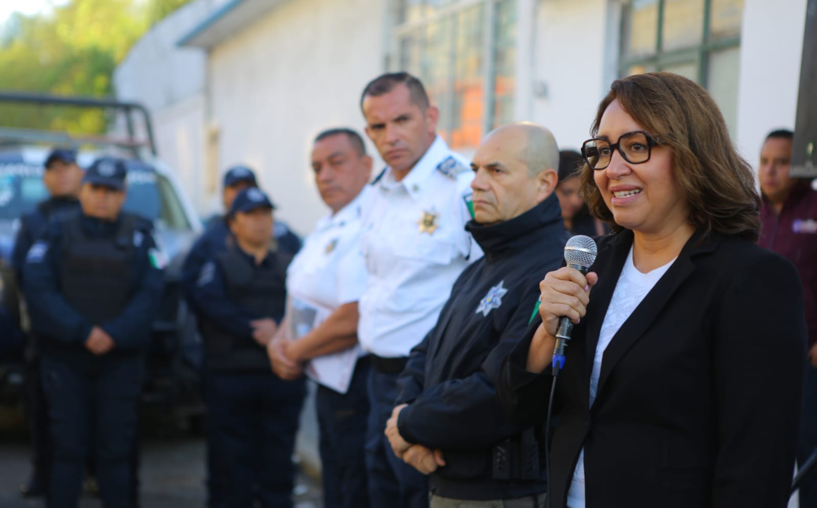 Mandos y policías estarán bajo permanente escrutinio público: Azucena Cisneros