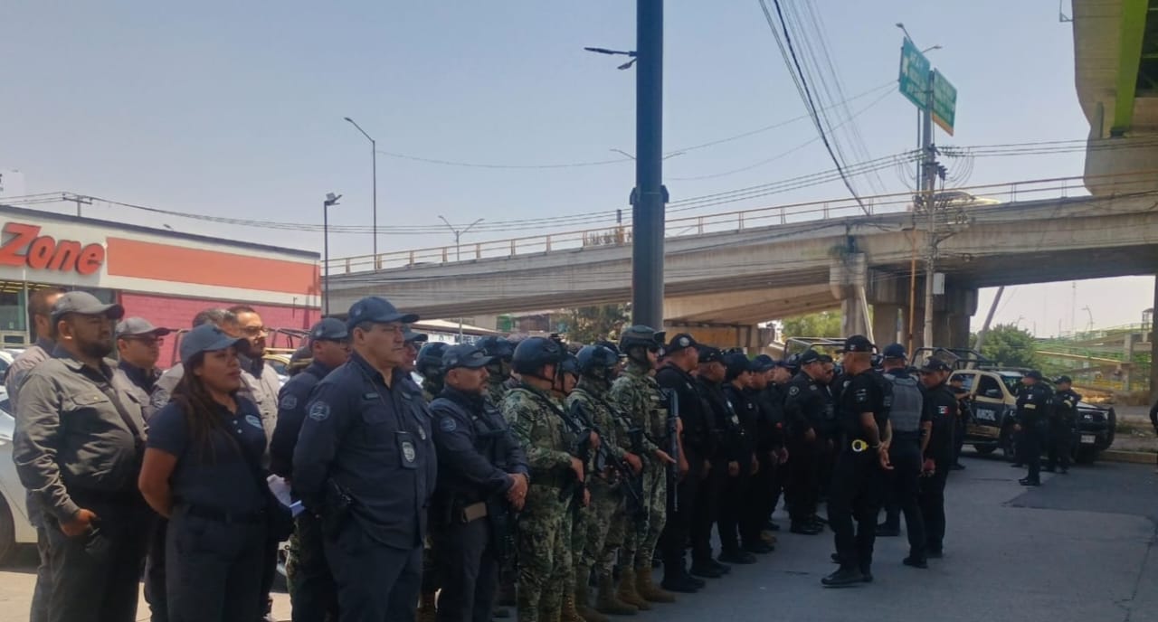 Policía de Ecatepec y Marina participan en recuperación de vivienda invadida