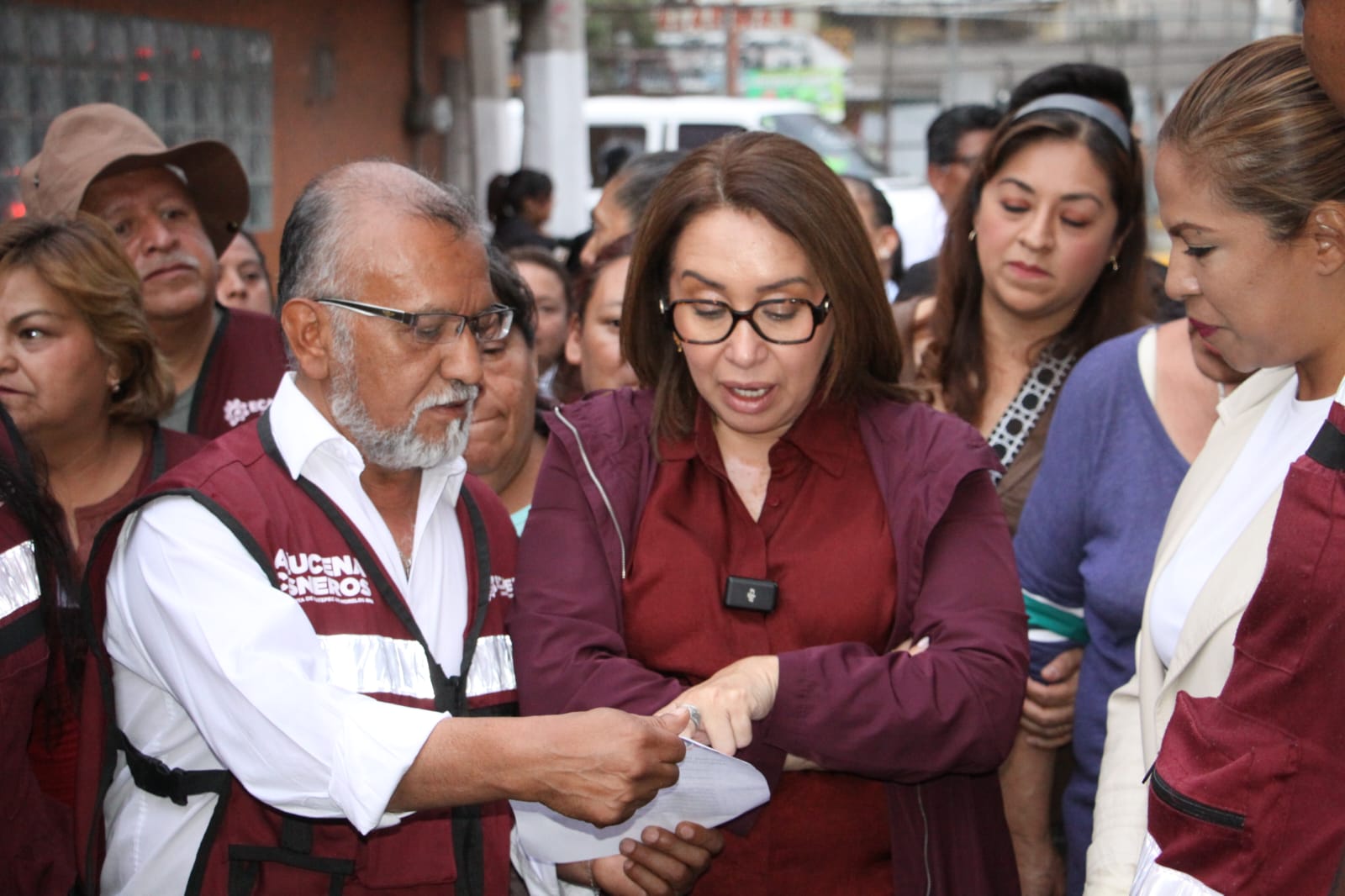 Inaugura Azucena Cisneros Sendero Seguro en Fuentes de Aragón