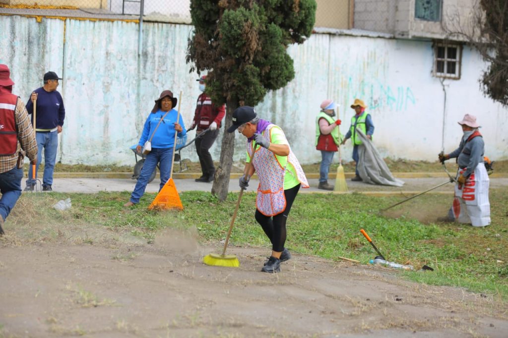 Gobierno de Ecatepec rescata espacios abandonados en Héroes Primera Sección