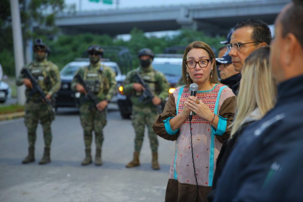 Anuncia Azucena Cisneros capacitación a policías en mediación de conflictos