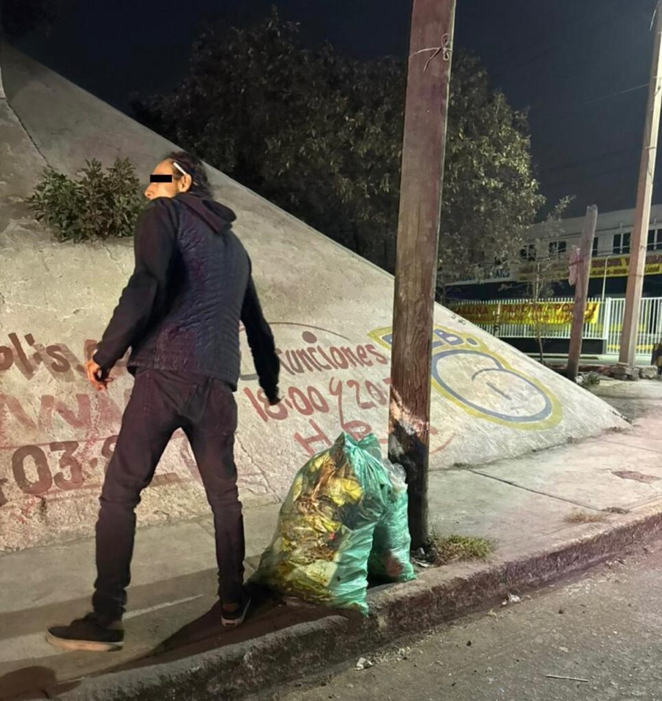 Policía de Ecatepec detiene a 47 personas en un mes por tirar basura