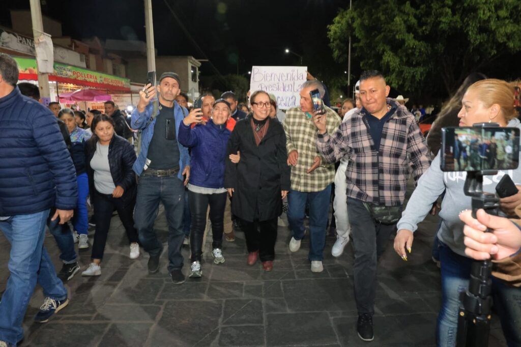Acaban con 17 años de oscuridad y abandono en avenida de Las Américas